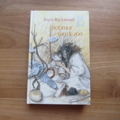 Boek “het vuur van de zon” van Joyce Rockwood