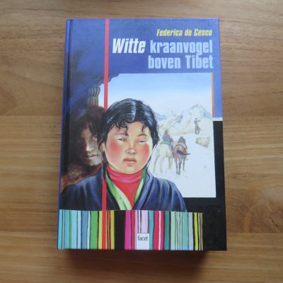 Boek “Witte kraanvogel boven Tibet” van Federica de Cesco