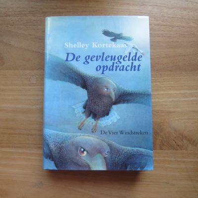 Boek “De gevleugelde opdracht” van Shelley Kortekaas